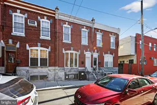 2541 S Mole St, Philadelphia, PA 19145 - Photo 2