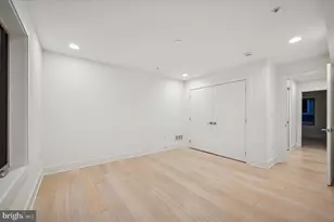 927 N Front St, Philadelphia, PA 19123 - Photo 16