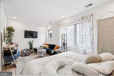 927 N Front Street #3, Philadelphia, PA 19123 - Photo 18