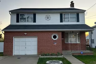 708 Hoffnagle St, Philadelphia, PA 19111 - Photo 1