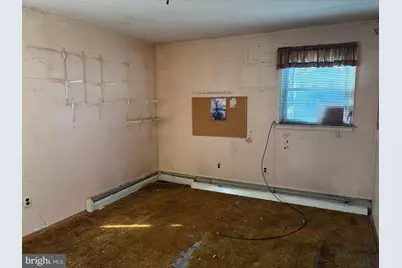 4816 Aubrey Avenue, Philadelphia, PA 19114 - Photo 24