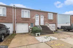12707 Verda Dr, Philadelphia, PA 19154 - Photo 2