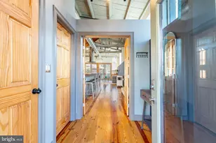 227 Grape St, Philadelphia, PA 19128 - Photo 8