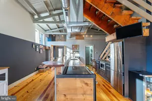 227 Grape St, Philadelphia, PA 19128 - Photo 10