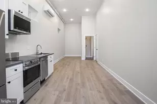 223 S 45th St, Philadelphia, PA 19104 - Photo 4