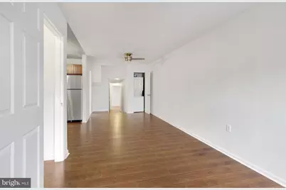 240 W Girard Avenue #3, Philadelphia, PA 19123 - Photo 6