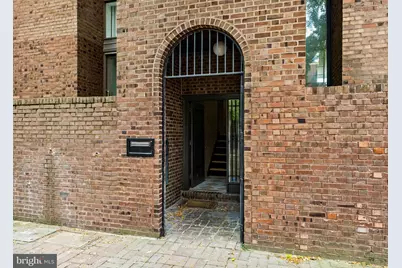 242 Locust Street, Philadelphia, PA 19106 - Photo 58