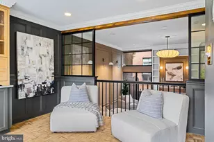 242 Locust St, Philadelphia, PA 19106 - Photo 12