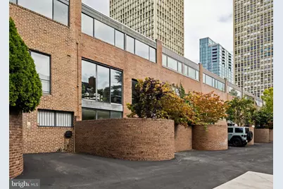 242 Locust Street, Philadelphia, PA 19106 - Photo 54