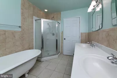705 W 64th Avenue, Philadelphia, PA 19126 - Photo 22