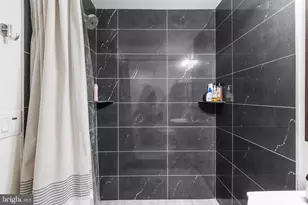 1323 Crease St, Philadelphia, PA 19125 - Photo 12