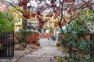 1023 Clinton St, Philadelphia, PA 19107 - Photo 26