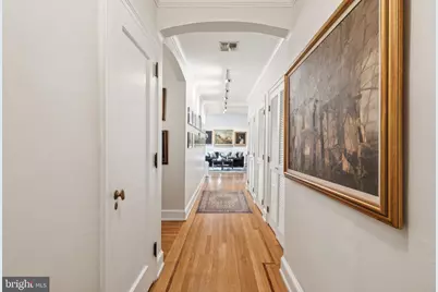 1901 Walnut Street #11E, Philadelphia, PA 19103 - Photo 2