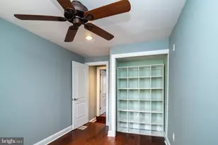 2218 Pemberton St, Philadelphia, PA 19146 - Photo 22