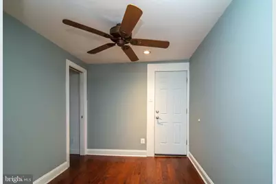 2218 Pemberton Street, Philadelphia, PA 19146 - Photo 20