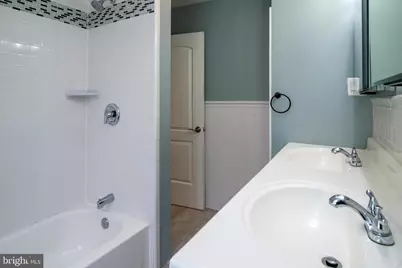 2218 Pemberton Street, Philadelphia, PA 19146 - Photo 24