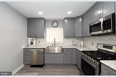 7027 Charles Street, Philadelphia, PA 19135 - Photo 12