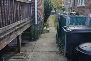 2305 Rhawn St, Philadelphia, PA 19152 - Photo 4