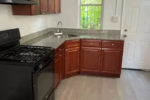 2537 N Garnet St, Philadelphia, PA 19132 - Photo 4