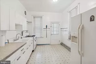 2511 S 17th St, Philadelphia, PA 19145 - Photo 8