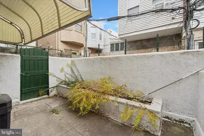 2511 S 17th Street, Philadelphia, PA 19145 - Photo 10
