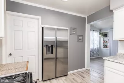 307 E Cheltenham Avenue, Philadelphia, PA 19120 - Photo 16