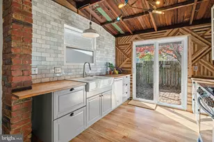 2142 E Huntingdon St, Philadelphia, PA 19125 - Photo 6