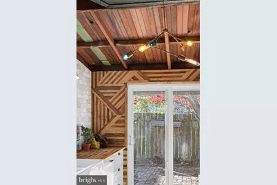 2142 E Huntingdon Street, Philadelphia, PA 19125 - Photo 10