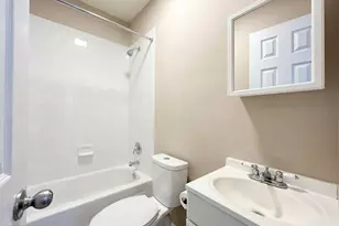 2040 N Carlisle St, Philadelphia, PA 19121 - Photo 10