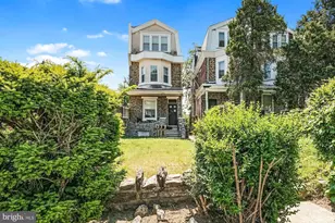 468 E Walnut Ln, Philadelphia, PA 19144 - Photo 2