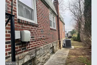 9609 Clark Street, Philadelphia, PA 19115 - Photo 2