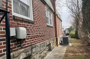 9609 Clark St, Philadelphia, PA 19115 - Photo 2