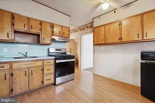 238 Kalos St, Philadelphia, PA 19128 - Photo 8