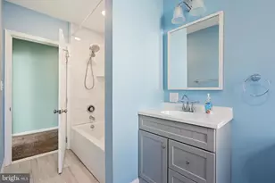 238 Kalos St, Philadelphia, PA 19128 - Photo 16