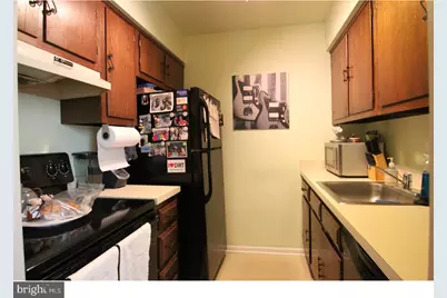 2025 Arch Street #F, Philadelphia, PA 19103 - Photo 2