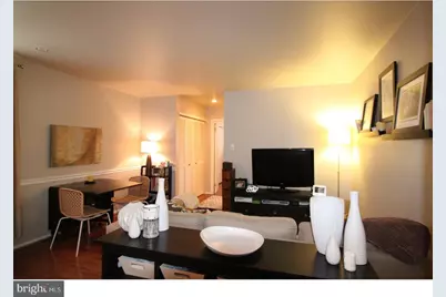 2025 Arch Street #F, Philadelphia, PA 19103 - Photo 4