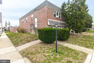 7631 Algon Ave, Philadelphia, PA 19111 - Photo 2