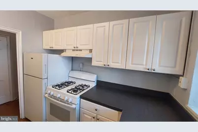 735 Melon Place #A, Philadelphia, PA 19123 - Photo 4