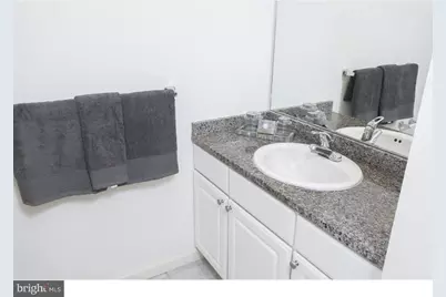 811-1 Filbert Street #411, Philadelphia, PA 19107 - Photo 18