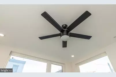 920 N 15th Street #2, Philadelphia, PA 19130 - Photo 16