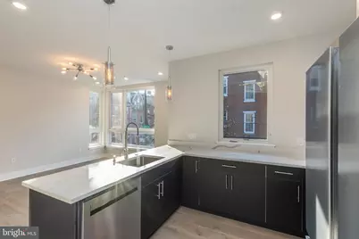 920 N 15th Street #2, Philadelphia, PA 19130 - Photo 4