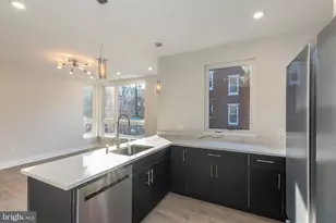 920 N 15th St, Philadelphia, PA 19130 - Photo 4