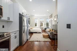 1613 N 33rd St, Philadelphia, PA 19121 - Photo 4