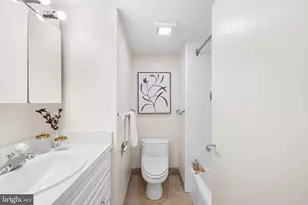 604 S Washington Square, Philadelphia, PA 19106 - Photo 24