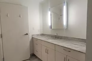 219 S 18th St, Philadelphia, PA 19103 - Photo 12