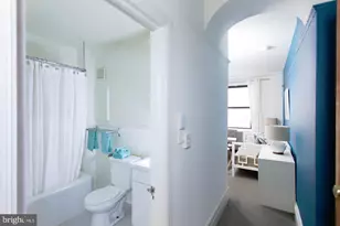 1229 Chestnut St, Philadelphia, PA 19107 - Photo 12