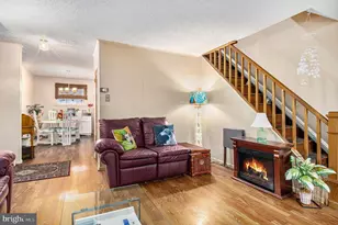 811 Lawler St, Philadelphia, PA 19116 - Photo 8