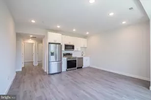 2649 Titan St, Philadelphia, PA 19146 - Photo 4