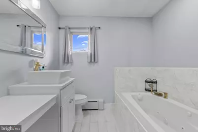7517 Loretto Avenue, Philadelphia, PA 19111 - Photo 10