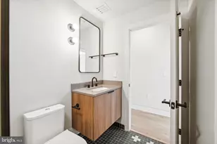 1408 E Oxford St, Philadelphia, PA 19125 - Photo 18